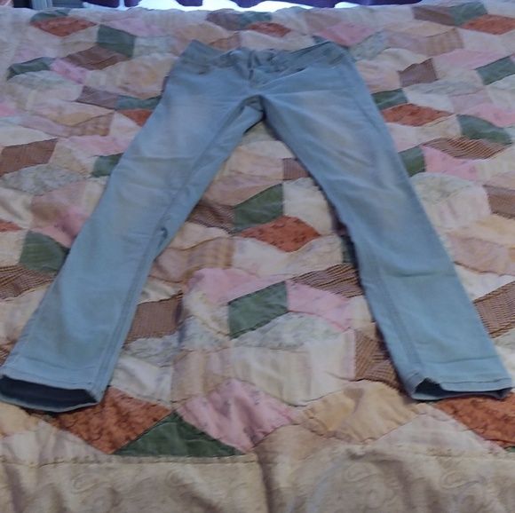 Light skinny jeans - Picture 1 of 6
